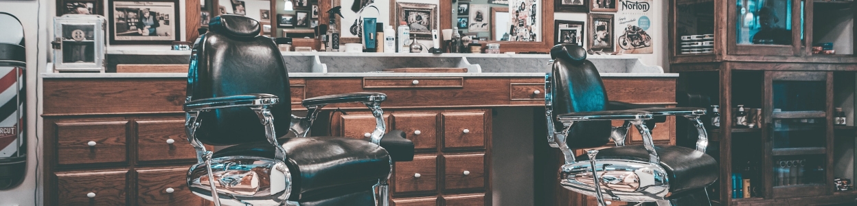 Fotel barberski kluczem do stworzenia salonu w męskim charakterze 